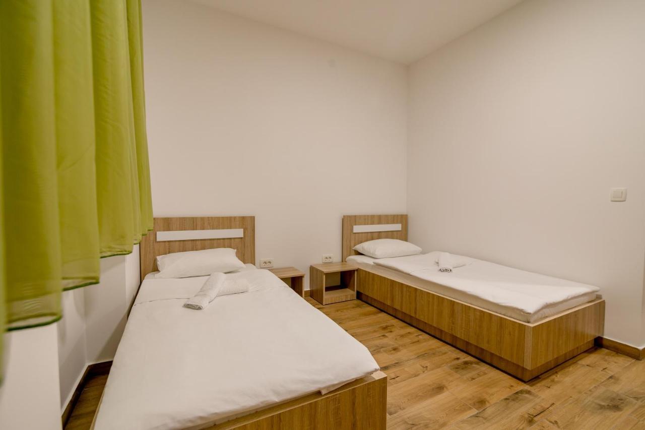 Apartmani Luka Meljine ภายนอก รูปภาพ